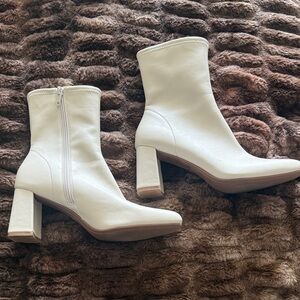 Elegant White Ankle Boots